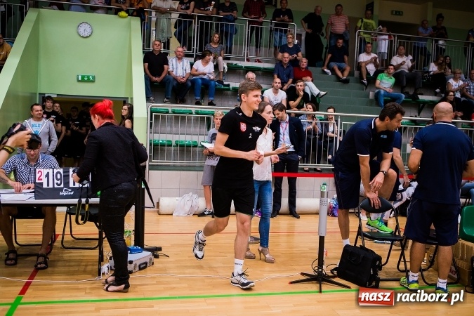 Zdjęcie w galerii na portalu naszraciborz.pl: Mistrzowskie starcie dla ZAKSY Kędzierzyn-Koźle. Wygrana Jastrzębskiego Węgla wiadomości z regionu