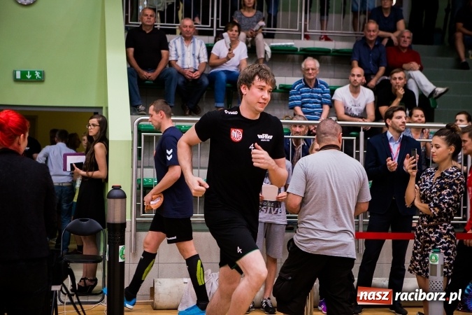 Zdjęcie w galerii na portalu naszraciborz.pl: Mistrzowskie starcie dla ZAKSY Kędzierzyn-Koźle. Wygrana Jastrzębskiego Węgla wiadomości z regionu