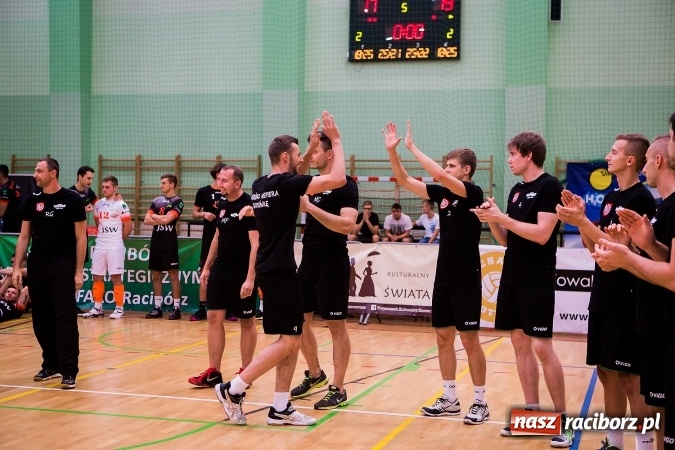 Zdjęcie w galerii na portalu naszraciborz.pl: Mistrzowskie starcie dla ZAKSY Kędzierzyn-Koźle. Wygrana Jastrzębskiego Węgla wiadomości z regionu
