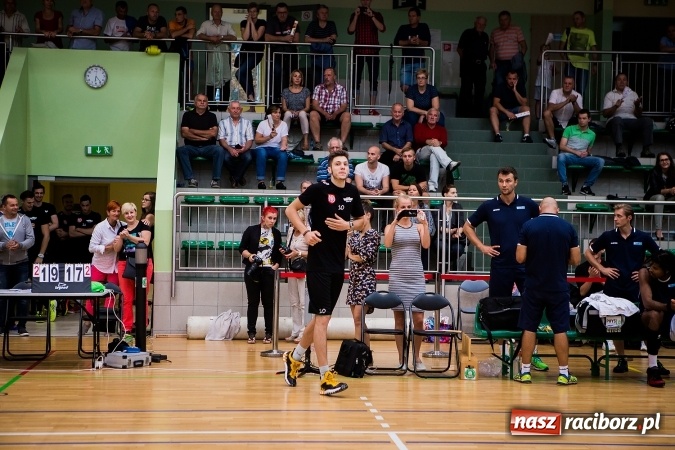 Zdjęcie w galerii na portalu naszraciborz.pl: Mistrzowskie starcie dla ZAKSY Kędzierzyn-Koźle. Wygrana Jastrzębskiego Węgla wiadomości z regionu