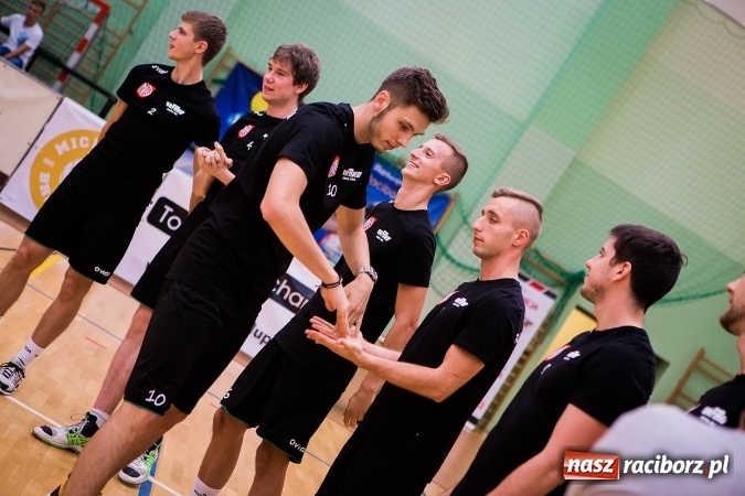 Zdjęcie w galerii na portalu naszraciborz.pl: Mistrzowskie starcie dla ZAKSY Kędzierzyn-Koźle. Wygrana Jastrzębskiego Węgla wiadomości z regionu