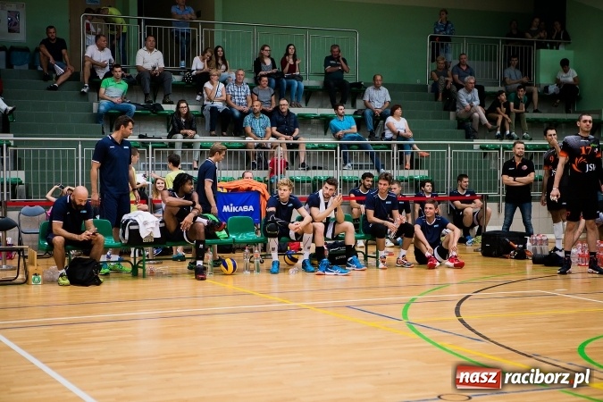Zdjęcie w galerii na portalu naszraciborz.pl: Mistrzowskie starcie dla ZAKSY Kędzierzyn-Koźle. Wygrana Jastrzębskiego Węgla wiadomości z regionu
