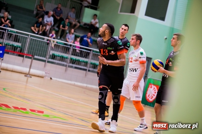 Zdjęcie w galerii na portalu naszraciborz.pl: Mistrzowskie starcie dla ZAKSY Kędzierzyn-Koźle. Wygrana Jastrzębskiego Węgla wiadomości z regionu