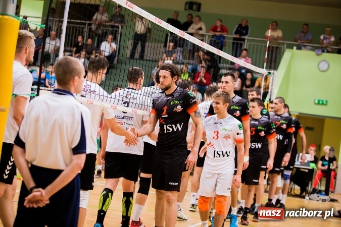 Zdjęcie w galerii na portalu naszraciborz.pl: Mistrzowskie starcie dla ZAKSY Kędzierzyn-Koźle. Wygrana Jastrzębskiego Węgla wiadomości z regionu