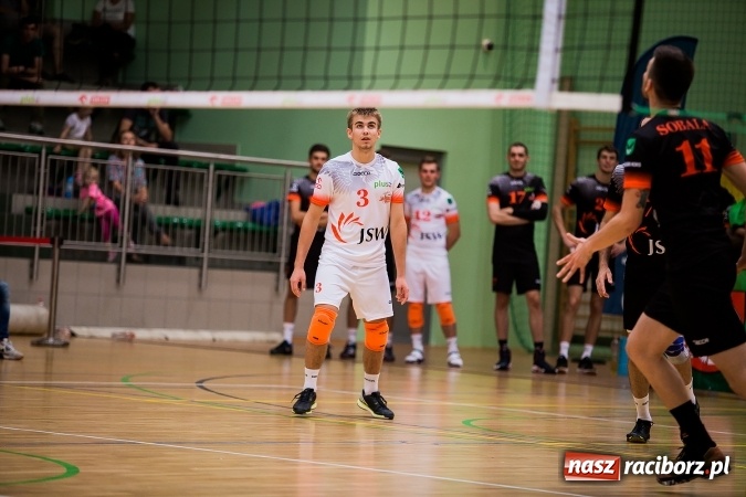 Zdjęcie w galerii na portalu naszraciborz.pl: Mistrzowskie starcie dla ZAKSY Kędzierzyn-Koźle. Wygrana Jastrzębskiego Węgla wiadomości z regionu