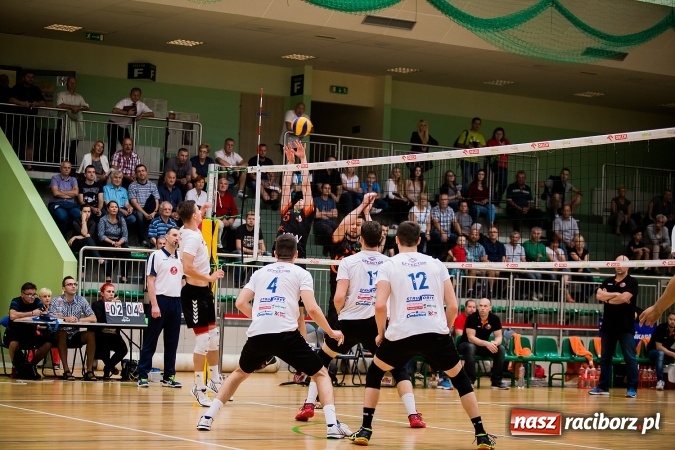 Zdjęcie w galerii na portalu naszraciborz.pl: Mistrzowskie starcie dla ZAKSY Kędzierzyn-Koźle. Wygrana Jastrzębskiego Węgla wiadomości z regionu