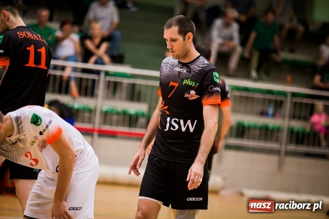 Zdjęcie w galerii na portalu naszraciborz.pl: Mistrzowskie starcie dla ZAKSY Kędzierzyn-Koźle. Wygrana Jastrzębskiego Węgla wiadomości z regionu