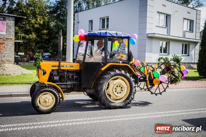 Zdjęcie w galerii na portalu naszraciborz.pl: Dożynki 2016. Pawłów dziękuje za tegoroczne plony wiadomości z regionu