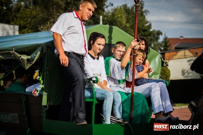 Zdjęcie w galerii na portalu naszraciborz.pl: Dożynki 2016. Pawłów dziękuje za tegoroczne plony wiadomości z regionu