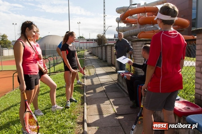 Zdjęcie w galerii na portalu naszraciborz.pl: Na kortach OSiR rozegrano turniej tenisa ziemnego wiadomości z regionu