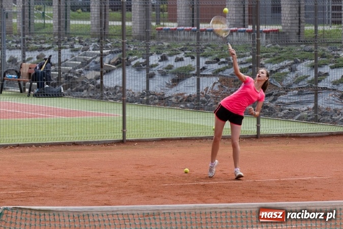 Zdjęcie w galerii na portalu naszraciborz.pl: Na kortach OSiR rozegrano turniej tenisa ziemnego wiadomości z regionu