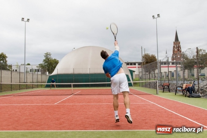 Zdjęcie w galerii na portalu naszraciborz.pl: Na kortach OSiR rozegrano turniej tenisa ziemnego wiadomości z regionu