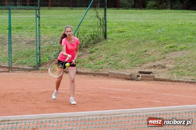 Zdjęcie w galerii na portalu naszraciborz.pl: Na kortach OSiR rozegrano turniej tenisa ziemnego wiadomości z regionu