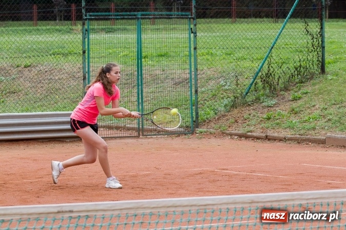 Zdjęcie w galerii na portalu naszraciborz.pl: Na kortach OSiR rozegrano turniej tenisa ziemnego wiadomości z regionu