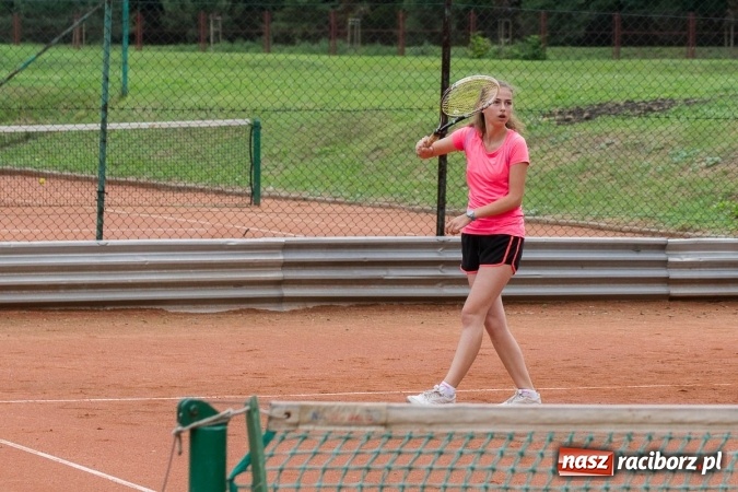 Zdjęcie w galerii na portalu naszraciborz.pl: Na kortach OSiR rozegrano turniej tenisa ziemnego wiadomości z regionu