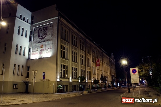 Zdjęcie w galerii na portalu naszraciborz.pl: Będzie jaśniej i taniej! Ratusz myśli o oświetleniu ulicznym trzech ważnych dróg wylotowych wiadomości z regionu