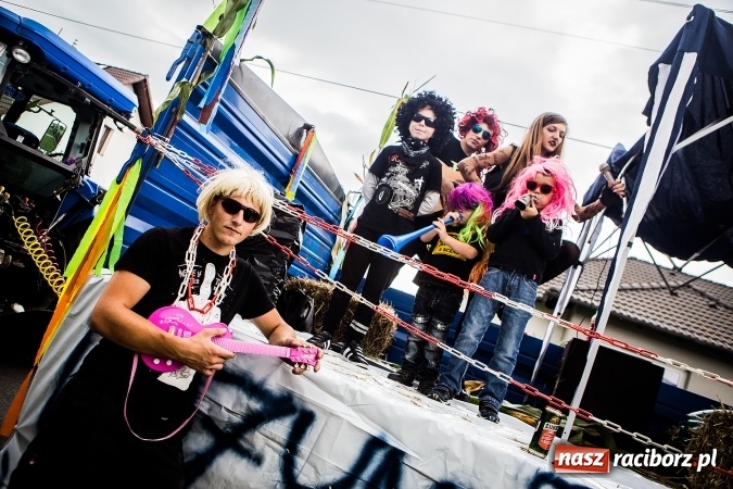 Zdjęcie w galerii na portalu naszraciborz.pl: Niebo łaskawe dla Zabełkowa. Dożynki gminy Krzyżanowice FOTOREPORTAŻ wiadomości z regionu