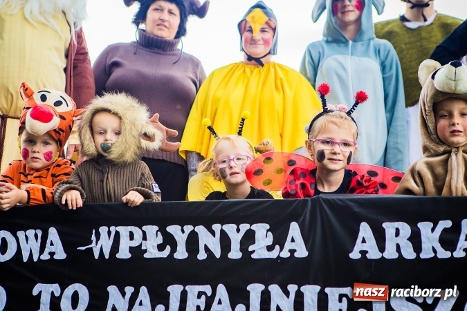 Zdjęcie w galerii na portalu naszraciborz.pl: Niebo łaskawe dla Zabełkowa. Dożynki gminy Krzyżanowice FOTOREPORTAŻ wiadomości z regionu