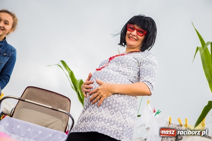 Zdjęcie w galerii na portalu naszraciborz.pl: Niebo łaskawe dla Zabełkowa. Dożynki gminy Krzyżanowice FOTOREPORTAŻ wiadomości z regionu