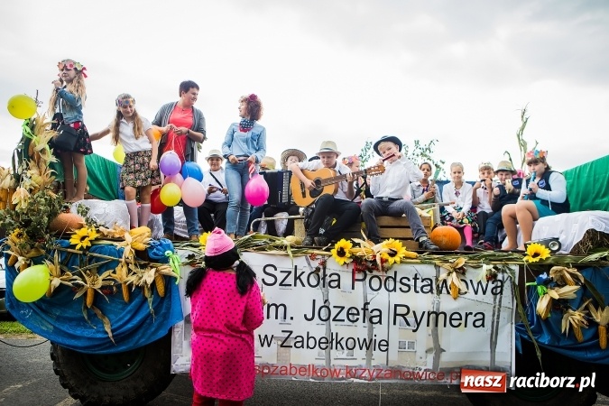 Zdjęcie w galerii na portalu naszraciborz.pl: Niebo łaskawe dla Zabełkowa. Dożynki gminy Krzyżanowice FOTOREPORTAŻ wiadomości z regionu