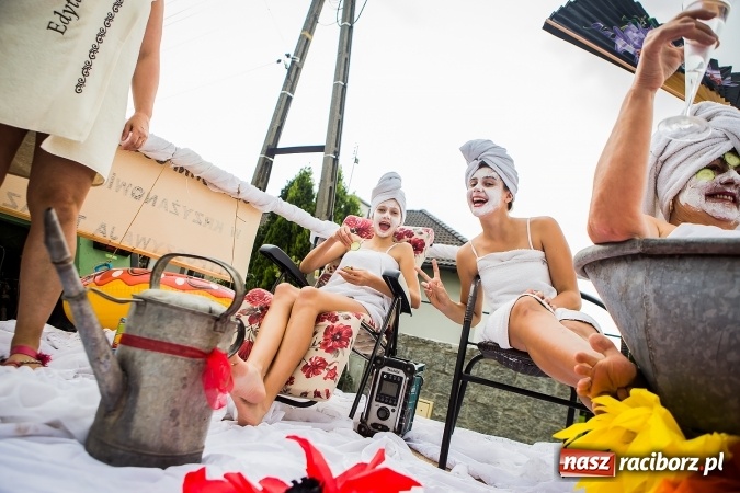 Zdjęcie w galerii na portalu naszraciborz.pl: Niebo łaskawe dla Zabełkowa. Dożynki gminy Krzyżanowice FOTOREPORTAŻ wiadomości z regionu