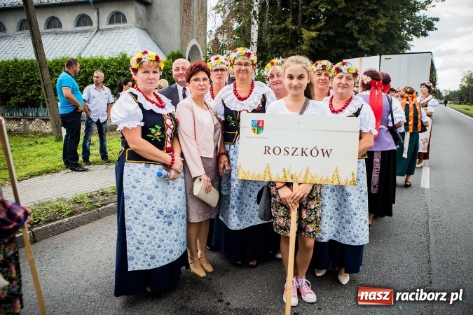 Zdjęcie w galerii na portalu naszraciborz.pl: Niebo łaskawe dla Zabełkowa. Dożynki gminy Krzyżanowice FOTOREPORTAŻ wiadomości z regionu