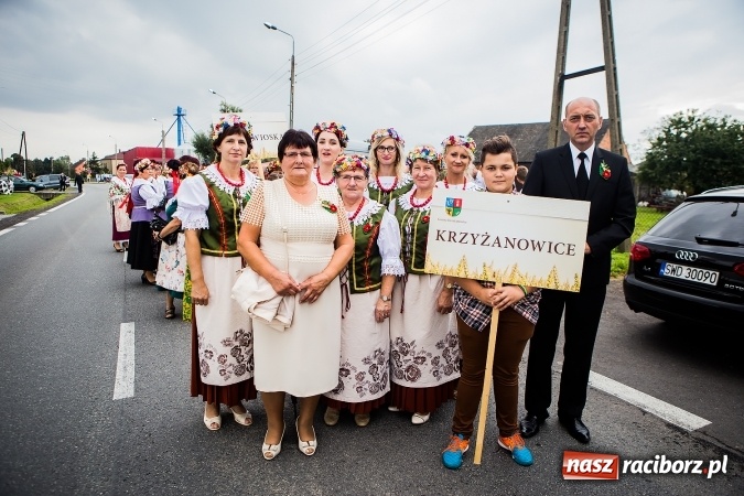 Zdjęcie w galerii na portalu naszraciborz.pl: Niebo łaskawe dla Zabełkowa. Dożynki gminy Krzyżanowice FOTOREPORTAŻ wiadomości z regionu