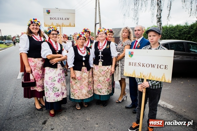 Zdjęcie w galerii na portalu naszraciborz.pl: Niebo łaskawe dla Zabełkowa. Dożynki gminy Krzyżanowice FOTOREPORTAŻ wiadomości z regionu