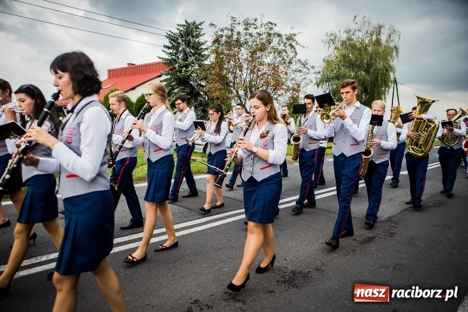 Zdjęcie w galerii na portalu naszraciborz.pl: Niebo łaskawe dla Zabełkowa. Dożynki gminy Krzyżanowice FOTOREPORTAŻ wiadomości z regionu
