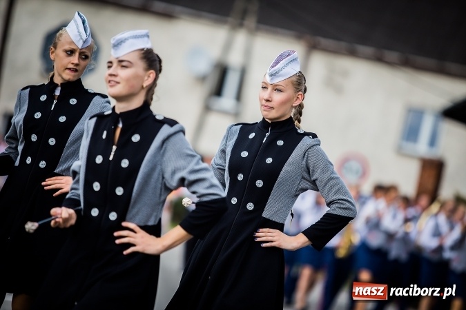 Zdjęcie w galerii na portalu naszraciborz.pl: Niebo łaskawe dla Zabełkowa. Dożynki gminy Krzyżanowice FOTOREPORTAŻ wiadomości z regionu