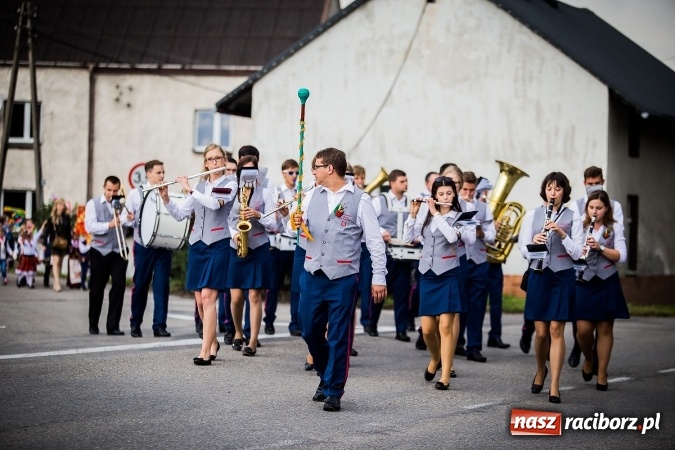 Zdjęcie w galerii na portalu naszraciborz.pl: Niebo łaskawe dla Zabełkowa. Dożynki gminy Krzyżanowice FOTOREPORTAŻ wiadomości z regionu