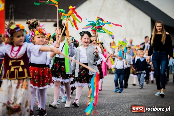 Zdjęcie w galerii na portalu naszraciborz.pl: Niebo łaskawe dla Zabełkowa. Dożynki gminy Krzyżanowice FOTOREPORTAŻ wiadomości z regionu