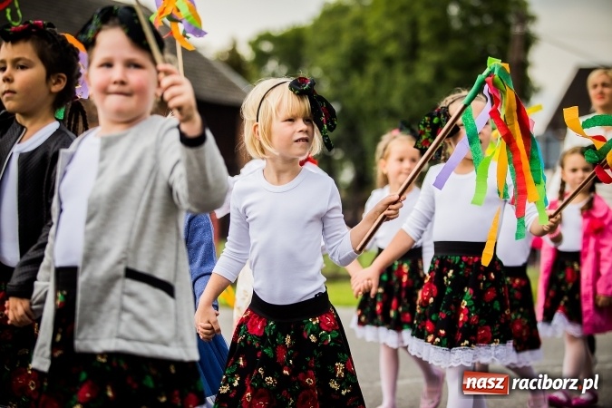 Zdjęcie w galerii na portalu naszraciborz.pl: Niebo łaskawe dla Zabełkowa. Dożynki gminy Krzyżanowice FOTOREPORTAŻ wiadomości z regionu
