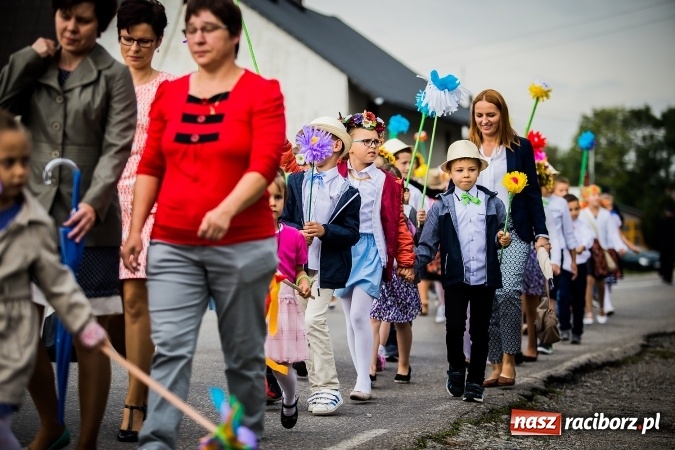 Zdjęcie w galerii na portalu naszraciborz.pl: Niebo łaskawe dla Zabełkowa. Dożynki gminy Krzyżanowice FOTOREPORTAŻ wiadomości z regionu