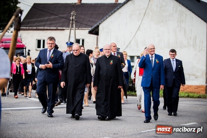 Zdjęcie w galerii na portalu naszraciborz.pl: Niebo łaskawe dla Zabełkowa. Dożynki gminy Krzyżanowice FOTOREPORTAŻ wiadomości z regionu