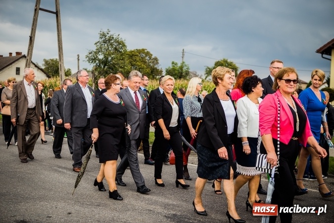 Zdjęcie w galerii na portalu naszraciborz.pl: Niebo łaskawe dla Zabełkowa. Dożynki gminy Krzyżanowice FOTOREPORTAŻ wiadomości z regionu