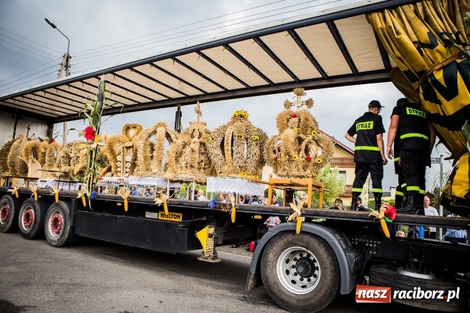 Zdjęcie w galerii na portalu naszraciborz.pl: Niebo łaskawe dla Zabełkowa. Dożynki gminy Krzyżanowice FOTOREPORTAŻ wiadomości z regionu