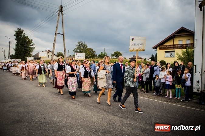 Zdjęcie w galerii na portalu naszraciborz.pl: Niebo łaskawe dla Zabełkowa. Dożynki gminy Krzyżanowice FOTOREPORTAŻ wiadomości z regionu