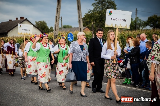 Zdjęcie w galerii na portalu naszraciborz.pl: Niebo łaskawe dla Zabełkowa. Dożynki gminy Krzyżanowice FOTOREPORTAŻ wiadomości z regionu