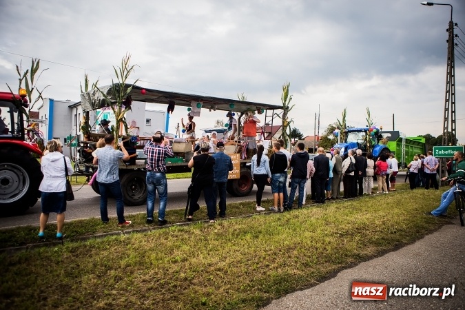 Zdjęcie w galerii na portalu naszraciborz.pl: Niebo łaskawe dla Zabełkowa. Dożynki gminy Krzyżanowice FOTOREPORTAŻ wiadomości z regionu