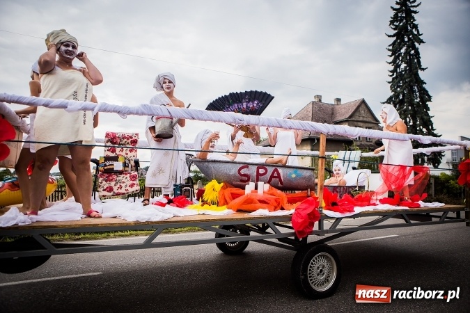 Zdjęcie w galerii na portalu naszraciborz.pl: Niebo łaskawe dla Zabełkowa. Dożynki gminy Krzyżanowice FOTOREPORTAŻ wiadomości z regionu