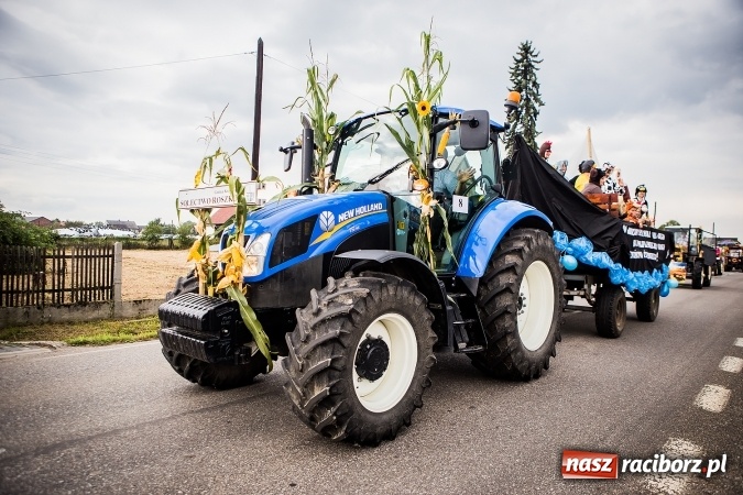 Zdjęcie w galerii na portalu naszraciborz.pl: Niebo łaskawe dla Zabełkowa. Dożynki gminy Krzyżanowice FOTOREPORTAŻ wiadomości z regionu