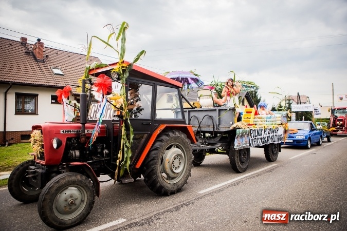 Zdjęcie w galerii na portalu naszraciborz.pl: Niebo łaskawe dla Zabełkowa. Dożynki gminy Krzyżanowice FOTOREPORTAŻ wiadomości z regionu