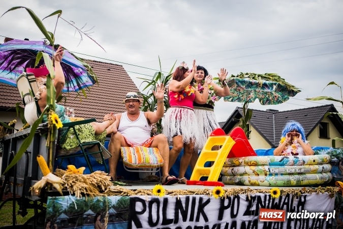 Zdjęcie w galerii na portalu naszraciborz.pl: Niebo łaskawe dla Zabełkowa. Dożynki gminy Krzyżanowice FOTOREPORTAŻ wiadomości z regionu