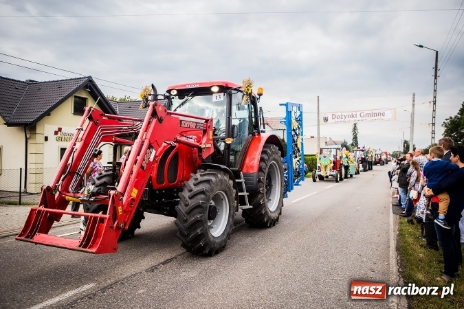 Zdjęcie w galerii na portalu naszraciborz.pl: Niebo łaskawe dla Zabełkowa. Dożynki gminy Krzyżanowice FOTOREPORTAŻ wiadomości z regionu