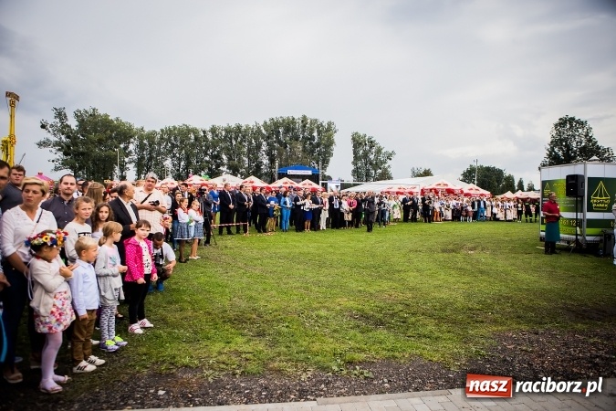Zdjęcie w galerii na portalu naszraciborz.pl: Niebo łaskawe dla Zabełkowa. Dożynki gminy Krzyżanowice FOTOREPORTAŻ wiadomości z regionu