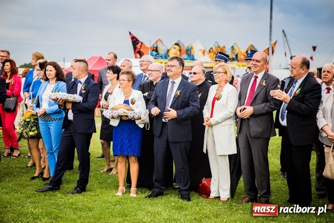 Zdjęcie w galerii na portalu naszraciborz.pl: Niebo łaskawe dla Zabełkowa. Dożynki gminy Krzyżanowice FOTOREPORTAŻ wiadomości z regionu