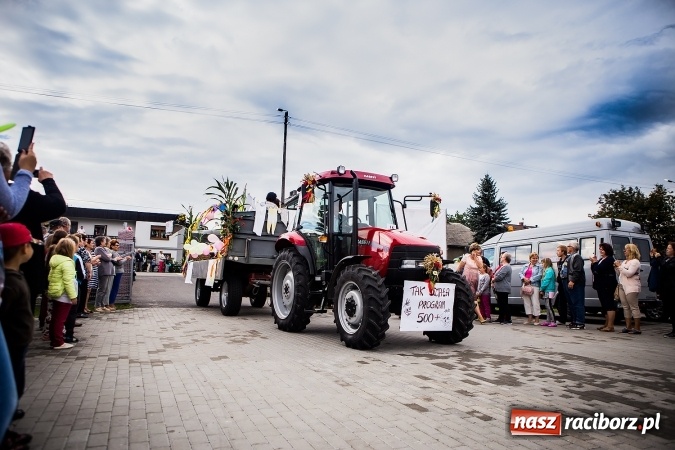 Zdjęcie w galerii na portalu naszraciborz.pl: Niebo łaskawe dla Zabełkowa. Dożynki gminy Krzyżanowice FOTOREPORTAŻ wiadomości z regionu