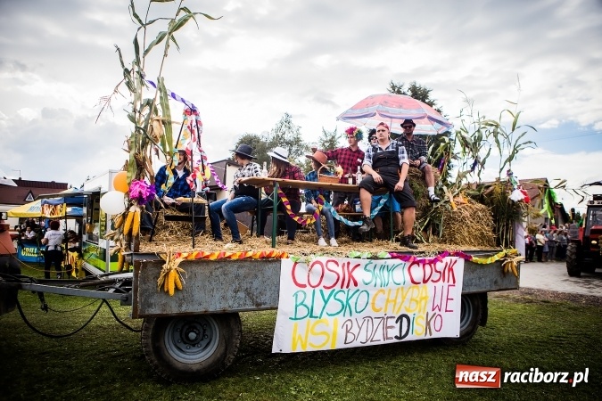 Zdjęcie w galerii na portalu naszraciborz.pl: Niebo łaskawe dla Zabełkowa. Dożynki gminy Krzyżanowice FOTOREPORTAŻ wiadomości z regionu