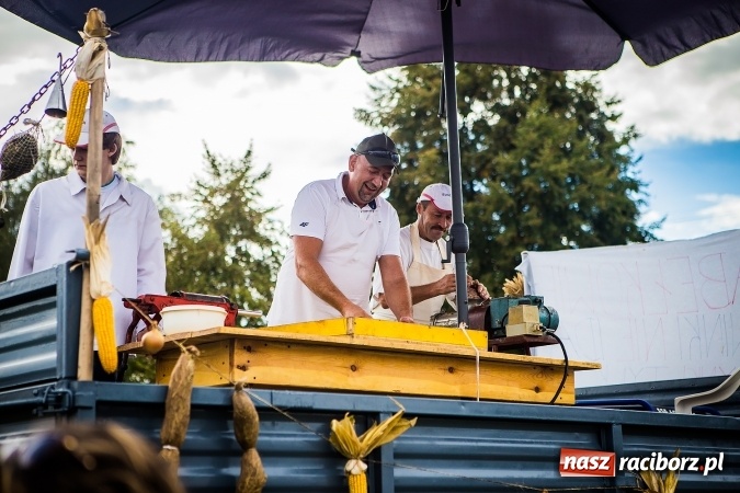 Zdjęcie w galerii na portalu naszraciborz.pl: Niebo łaskawe dla Zabełkowa. Dożynki gminy Krzyżanowice FOTOREPORTAŻ wiadomości z regionu